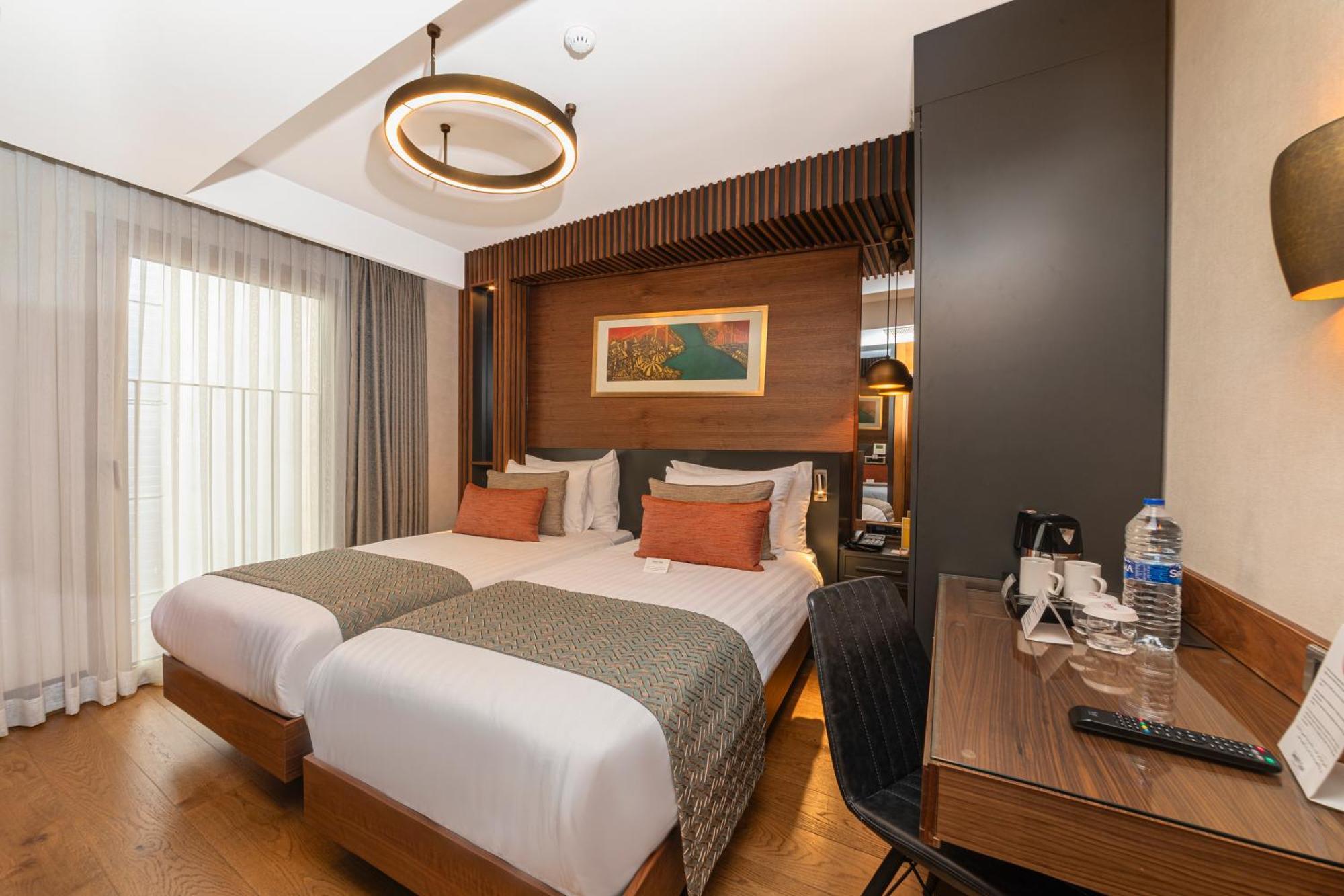 Levni Plus Hotel Istanbul Eksteriør bilde